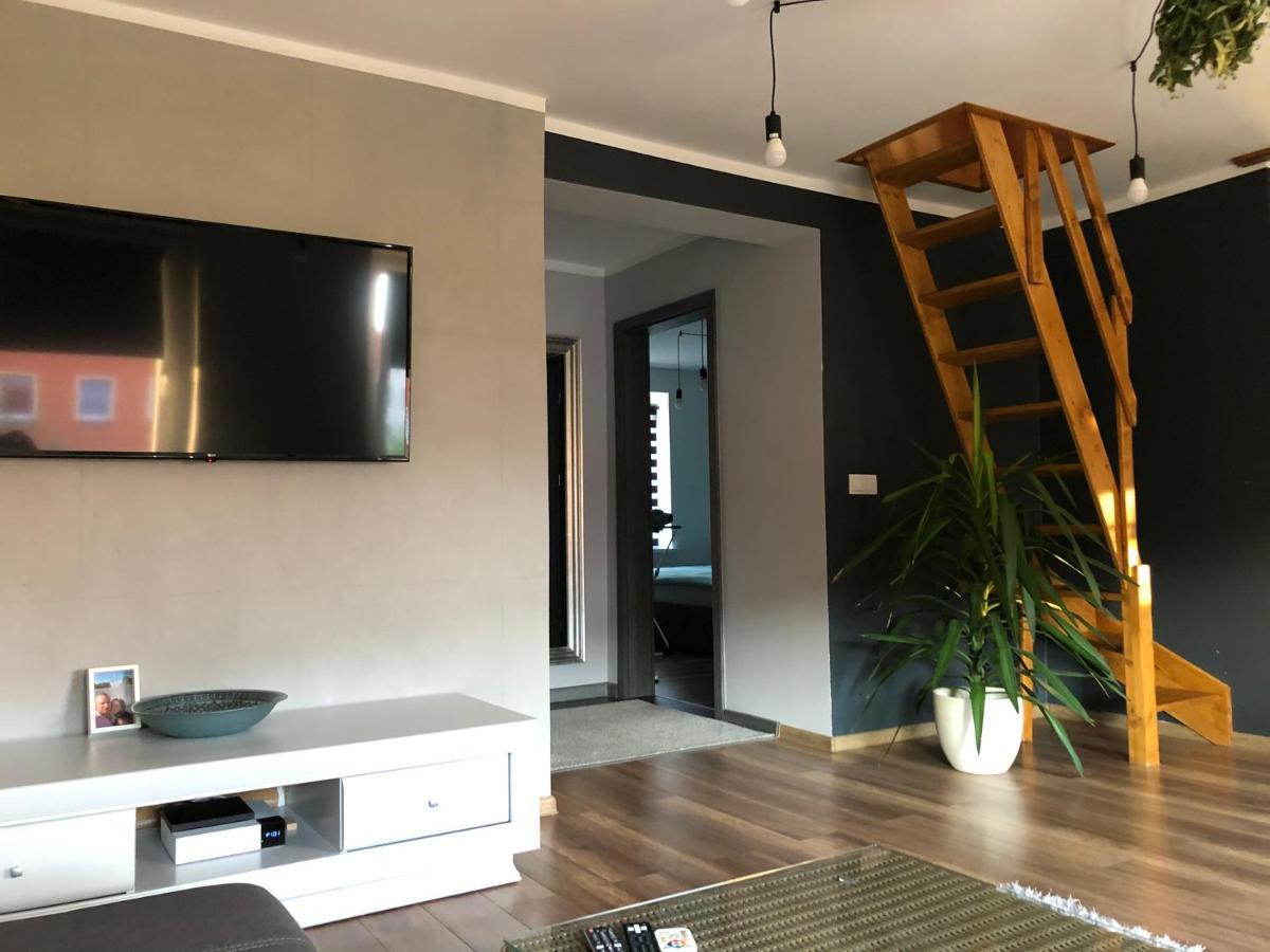 Apartament Moniuszki Kędzierzyn-Koźle Esterno foto