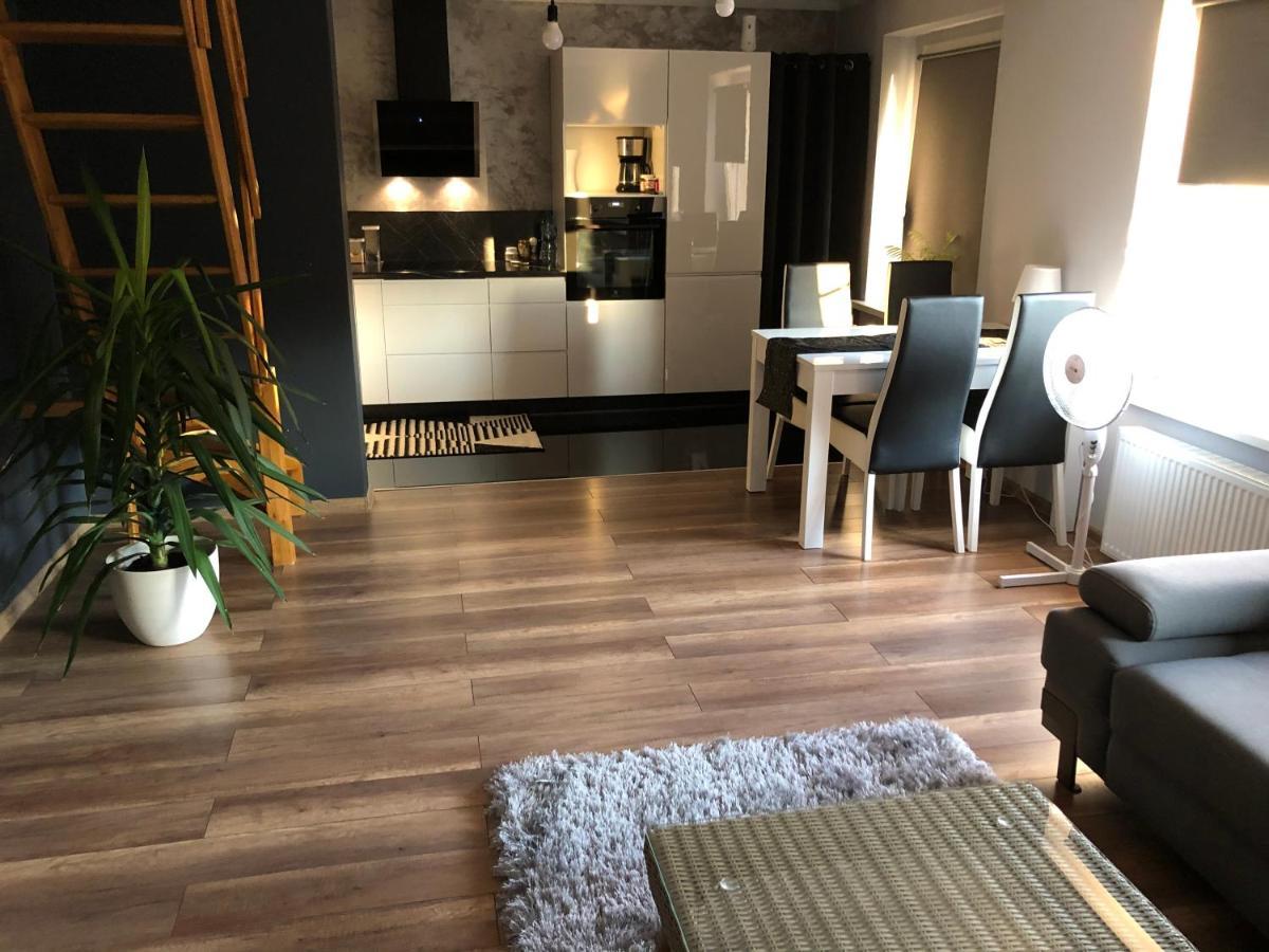 Apartament Moniuszki Kędzierzyn-Koźle Esterno foto